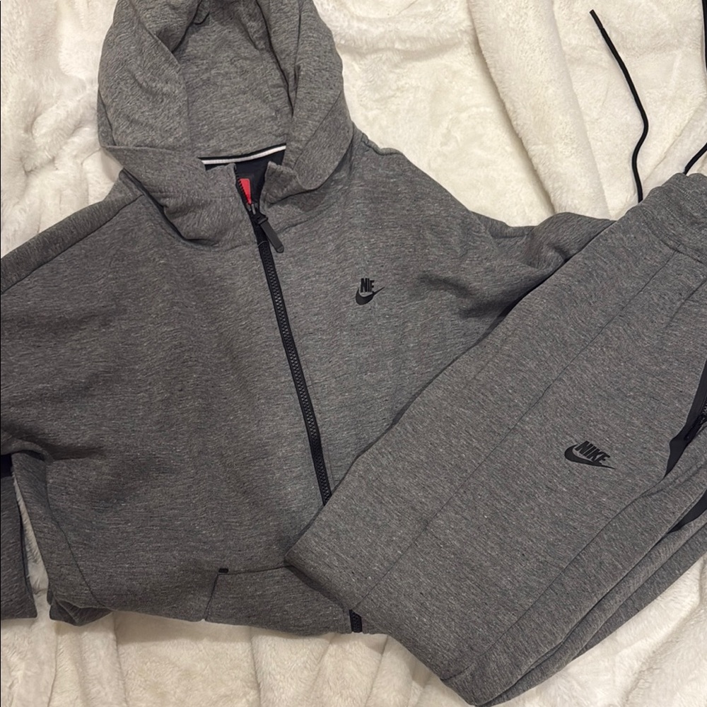 Nike Gray Tracksuit Nike Tech